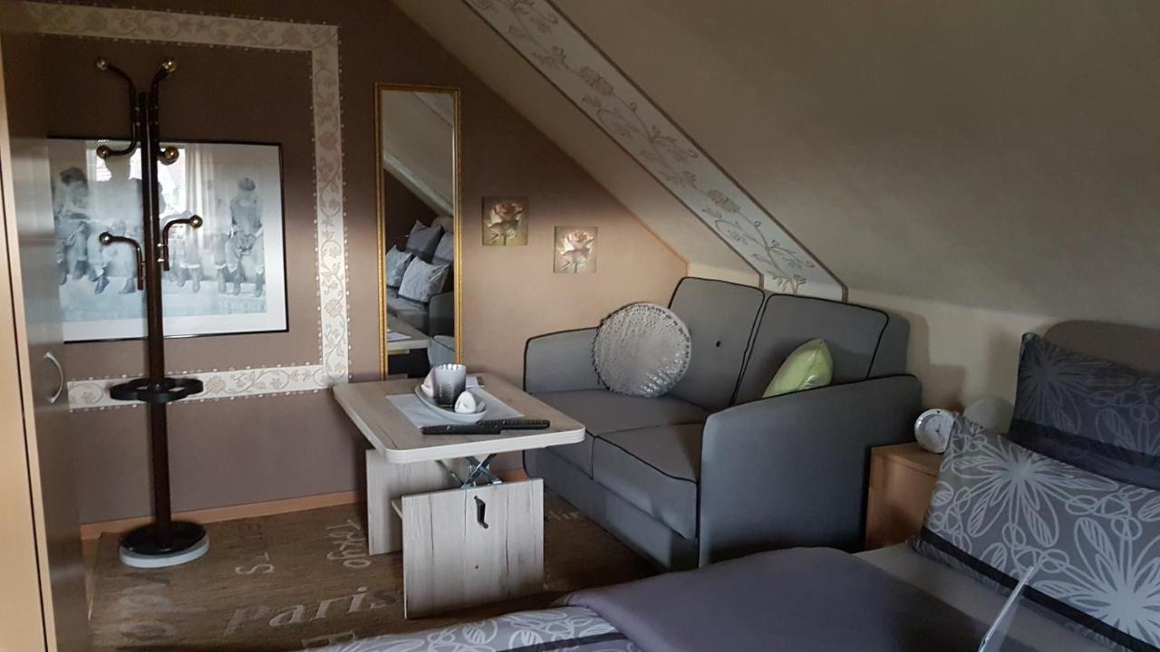 Pension Buetterich Apartamento Husum  Exterior foto